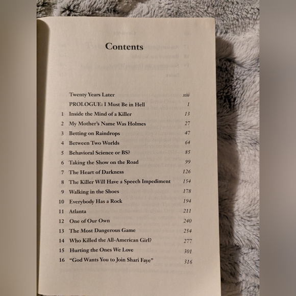 MindHunter Inside the Elite FBI Serial Crimes Unit Behavioral Profiler Paperback - Picture 8 of 12